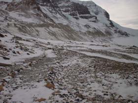 �X�̓g���C��