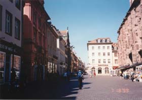 �n�C�f���x���N���S��