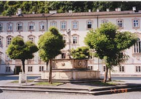 �U���c�u���N�X���݂Q