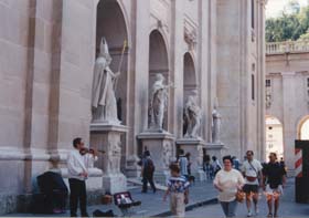 �U���c�u���N�X���݂R