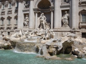 �g���r�̐�