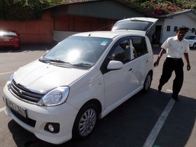 �R�����{01