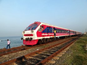 �R�����{03