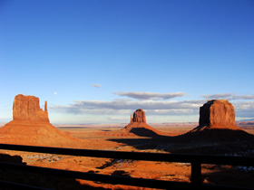 �U�E�r���[�z�e��05